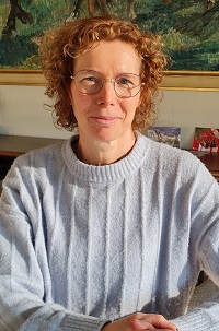 AM